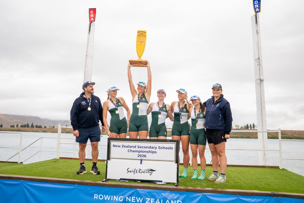 GU17 4+ Waikato Dio Podium